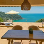 Villa Miramar *