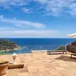 Miramar Villa *
