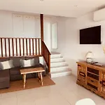 Miramar Villa