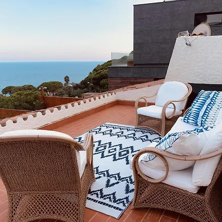 Miramar Villa *