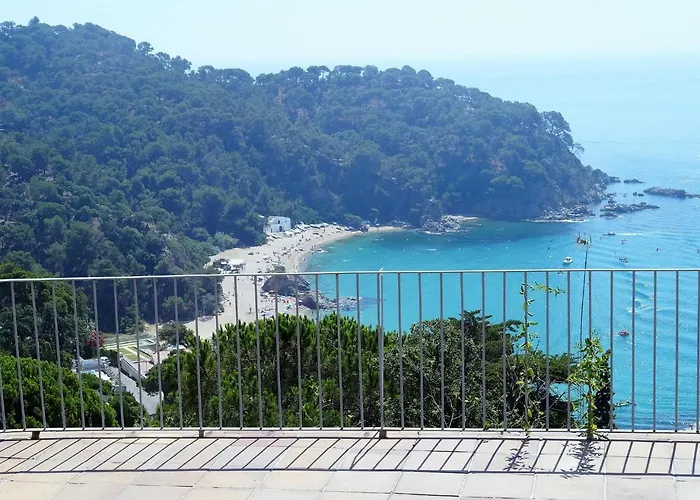 别墅 Miramar 滨海略雷特